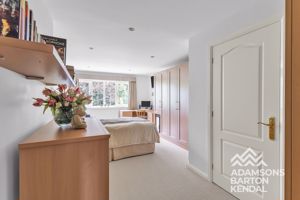 Photo 16- click for photo gallery